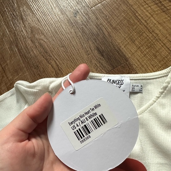 PRINCESS POLLY Everything Nice Heart Tee - Picture 3 of 3